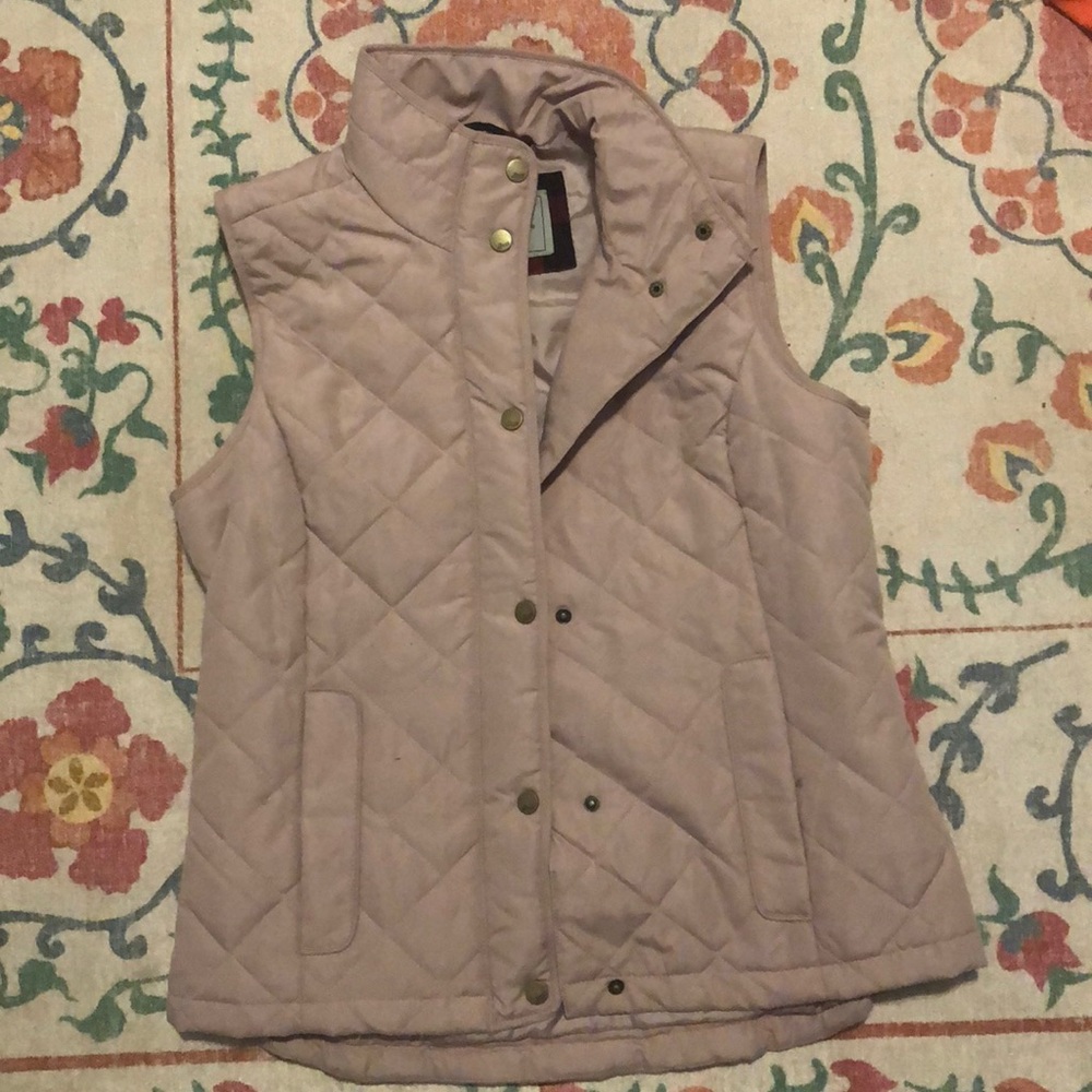 Mauve button up vest